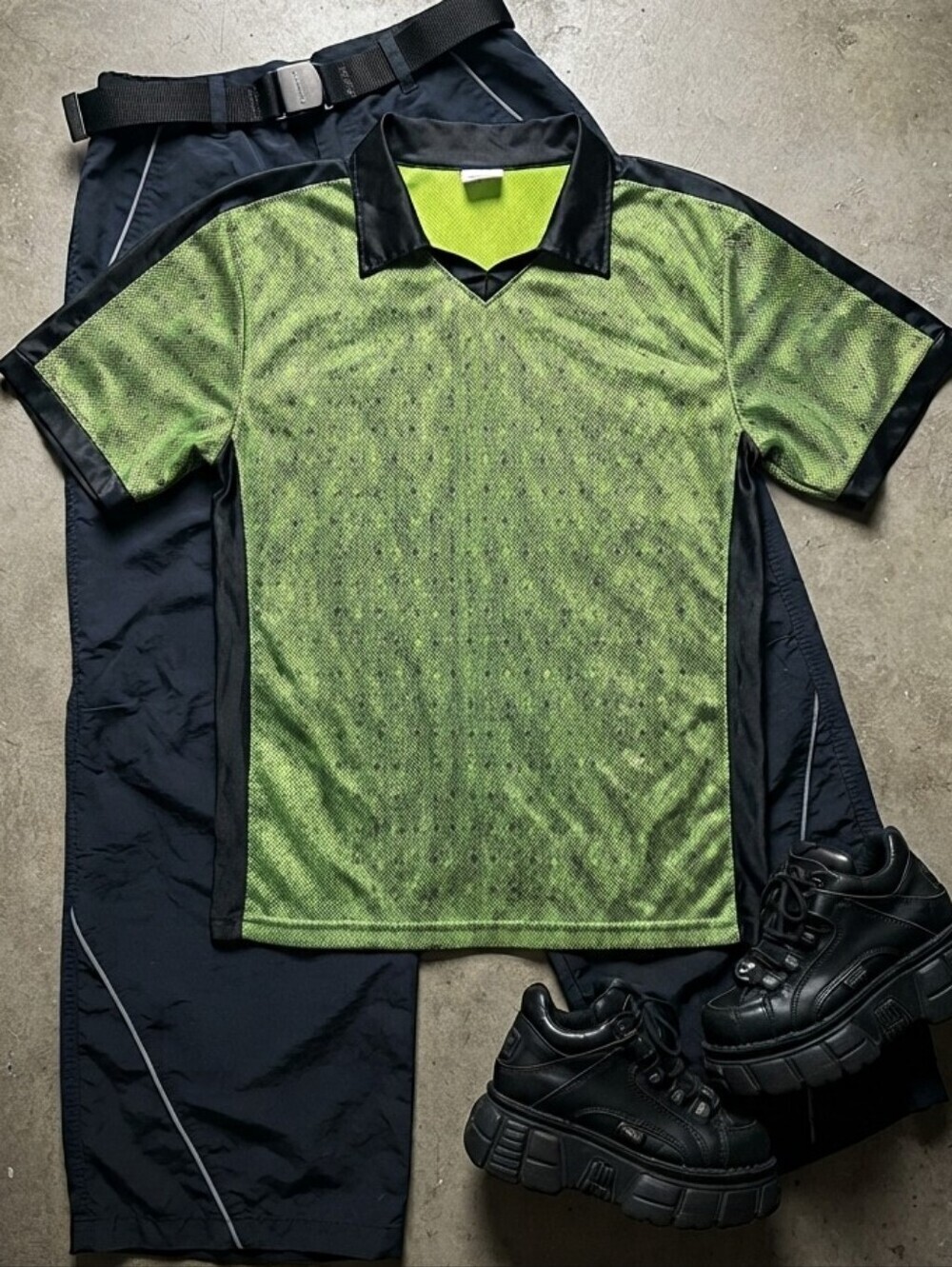 90s Y2K Street Culture Black Green Holographic Short Sleeve Top